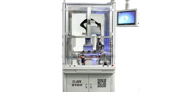 機器人鎖螺絲機選購小竅門！-堅豐股份